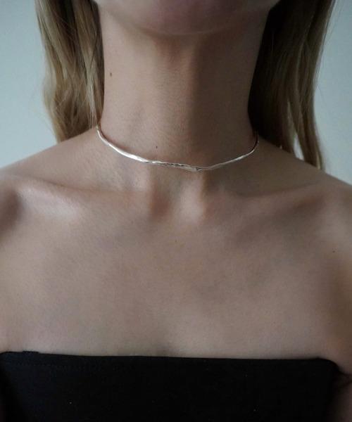 Lynn.（リン）の「twing neck caff（チョーカー・レディース・シルバー/シルバー系その他2・FREE）」の2枚目の写真