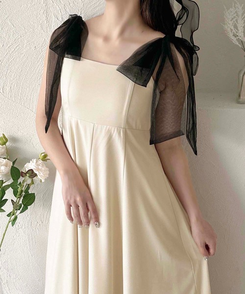 apres jour clair（アプレジュールクレア）の「【apres jour clair】アソート肩リボンキャミワンピース【ZOZOTOWN限定アイテム】（ワンピース・レディース・ホワイト系その他/グレー/アイボリー/ブラック・X-LARGE/フリー）」の6枚目の写真