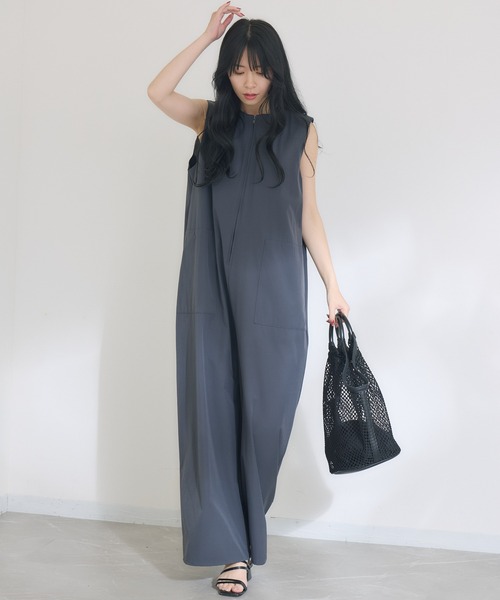 KATHARINE ROSS（キャサリンロス）の「【KATHARINE ROSS】【接触冷感、撥水加工、防しわ】オールインワン（サロペット/オーバーオール・レディース・チャコールグレー/カーキ・MEDIUM）」の16枚目の写真