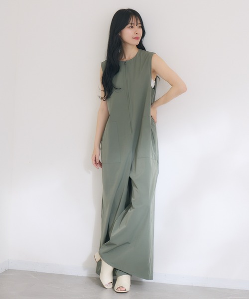 KATHARINE ROSS（キャサリンロス）の「【KATHARINE ROSS】【接触冷感、撥水加工、防しわ】オールインワン（サロペット/オーバーオール・レディース・チャコールグレー/カーキ・MEDIUM）」の8枚目の写真