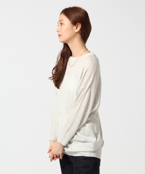 GLOBAL WORK(グローバルワーク)の「12ゲージAWニュアンスプルオーバー長袖/566289(ニット/セーター・レディース・オフホワイト/ホワイト/グレー/ネイビー・SMALL/LARGE/MEDIUM)」の6枚目の写真