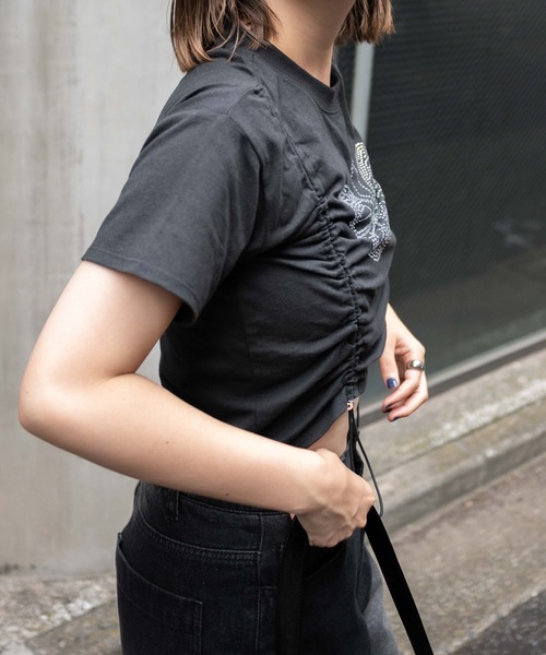 WEGO（ウィゴー）の「WEGO/バタフライドロストラインストーンT（Tシャツ/カットソー・レディース・ホワイト/ブラック/ピンク・FREE）」の21枚目の写真