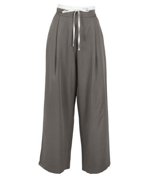 KOBE LETTUCE（コウベレタス）の「ダブルウエストタックワイドパンツ（スラックス・レディース・ブラック/グレー/ベージュ・PM/M）」の4枚目の写真