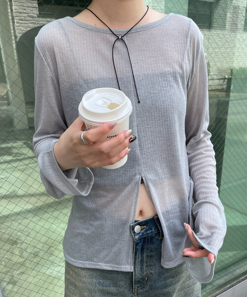 mline（エムライン）の「[mline]スリットシアーロンT（Tシャツ/カットソー・レディース・オフホワイト/ブルー/ブラック/イエロー・FREE）」の2枚目の写真