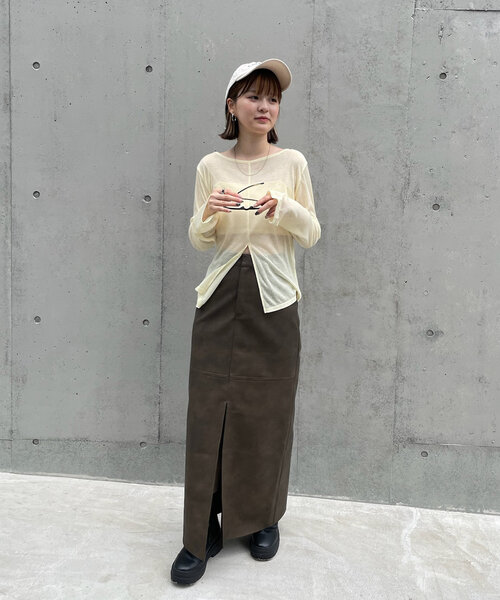 mline（エムライン）の「[mline]スリットシアーロンT（Tシャツ/カットソー・レディース・オフホワイト/ブルー/ブラック/イエロー・FREE）」の20枚目の写真