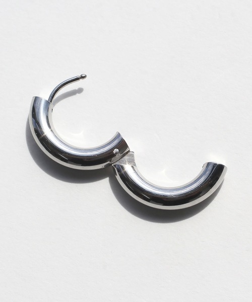 abaskdesign(アバスクデザイン)の「金属アレルギー対応 フープステンレスピアス(ピアス(両耳用)・レディース・シルバー/ゴールド/ゴールド系その他・FREE)」の15枚目の写真