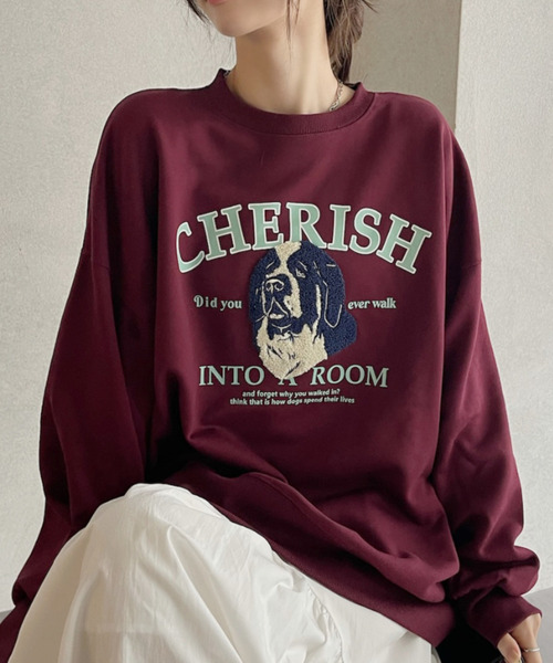 Eclat one（エクラワン）の「【Eclat one】サガラ刺繍 ドッグ カレッジロゴデザイン 裏毛スウェット（スウェット・レディース・グレー/ダークグリーン/ブラック/バーガンディー・FREE）」の4枚目の写真