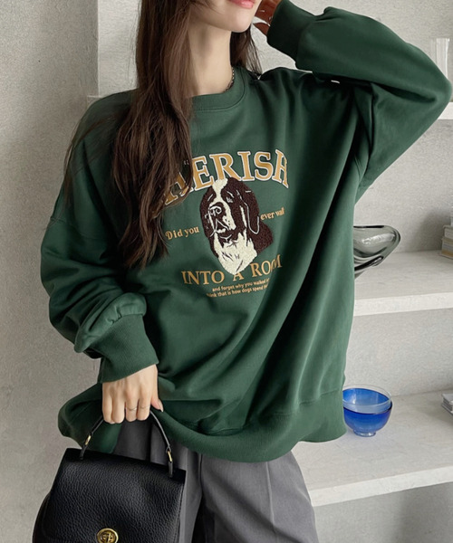 Eclat one（エクラワン）の「【Eclat one】サガラ刺繍 ドッグ カレッジロゴデザイン 裏毛スウェット（スウェット・レディース・グレー/ダークグリーン/ブラック/バーガンディー・FREE）」の20枚目の写真