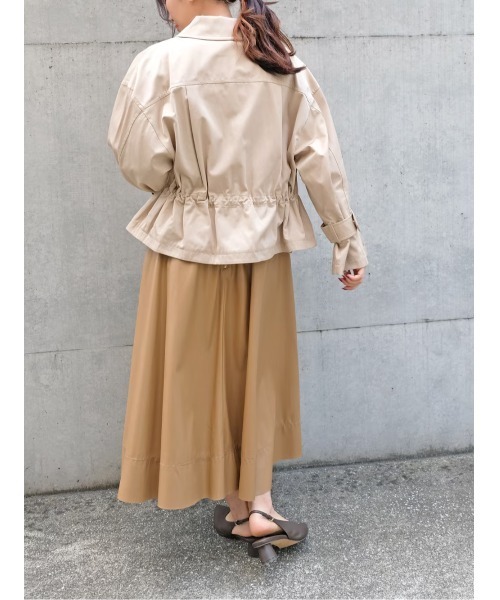 STRAWBERRY-FIELDS（ストロベリーフィールズ）の「エコライトレザー_エコレザーフレアスカート（スカート・レディース・キャメル/カーキ/バーガンディー・2）」の5枚目の写真