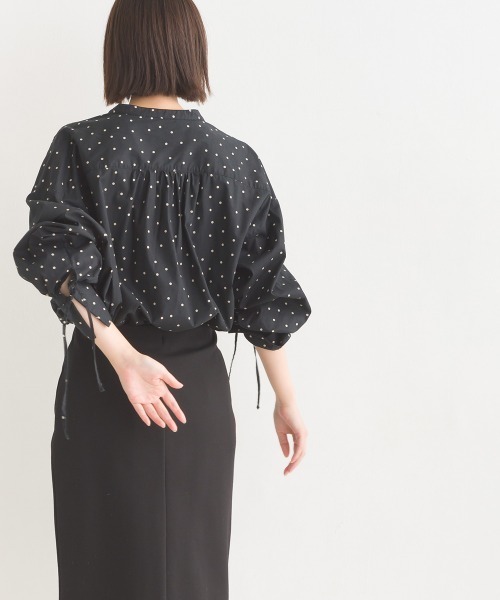 OMNES(オムネス)の「製品洗いコットンブロード袖口リボンオーバーシャツ(シャツ/ブラウス・レディース・ブラック系その他/ブラック系その他2/グレー系その他/ブルー系その他/ホワイト/ライトグレー/ベージュ系その他/ベージュ系その他2・FREE)」の20枚目の写真