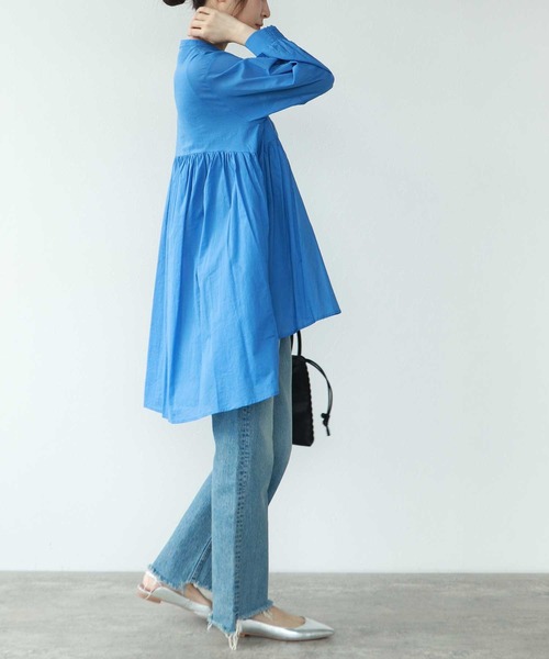 TITE IN THE STORE（ティテ　インザ　ストア）の「シアーコットンチュニックギャザーブラウス（シャツ/ブラウス・レディース・レッド/ブルー・38）」の6枚目の写真