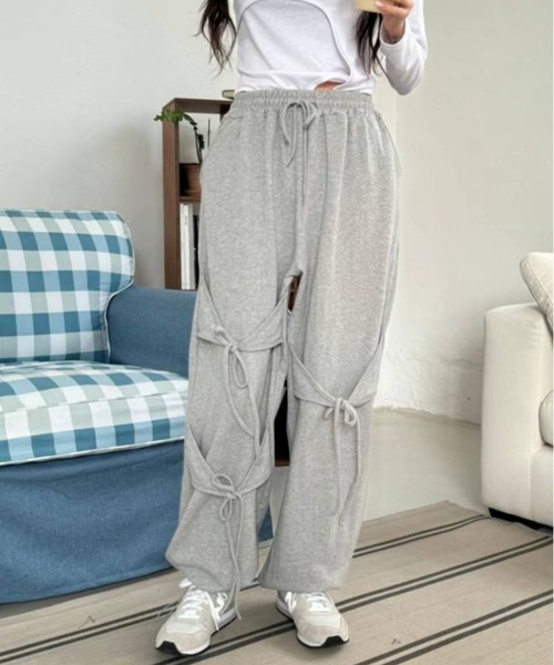 Y2K SYNAPSE FACTORY（ワイツーケー シナプスファクトリー）の「【コットン】リボンスウェットジョガーパンツ（スウェットパンツ・レディース・グレー/ブラック・FREE）」の5枚目の写真