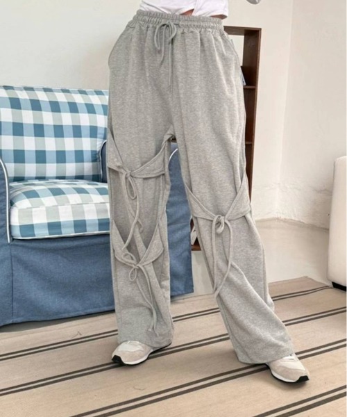 Y2K SYNAPSE FACTORY（ワイツーケー シナプスファクトリー）の「【コットン】リボンスウェットジョガーパンツ（スウェットパンツ・レディース・グレー/ブラック・FREE）」の6枚目の写真