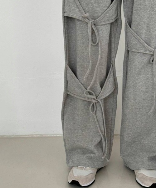 Y2K SYNAPSE FACTORY（ワイツーケー シナプスファクトリー）の「【コットン】リボンスウェットジョガーパンツ（スウェットパンツ・レディース・グレー/ブラック・FREE）」の11枚目の写真