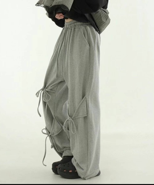 Y2K SYNAPSE FACTORY（ワイツーケー シナプスファクトリー）の「【コットン】リボンスウェットジョガーパンツ（スウェットパンツ・レディース・グレー/ブラック・FREE）」の15枚目の写真