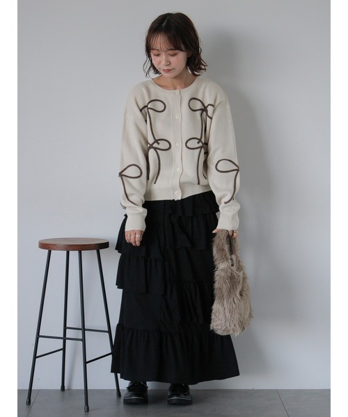ehka sopo(エヘカソポ)の「リボンコード刺繍カーディガン(カーディガン/ボレロ・レディース・ブラック/グレー/キナリ・F)」の8枚目の写真
