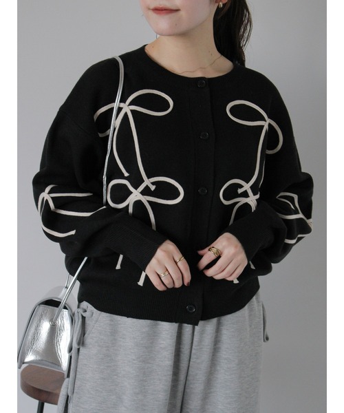 ehka sopo(エヘカソポ)の「リボンコード刺繍カーディガン(カーディガン/ボレロ・レディース・ブラック/グレー/キナリ・F)」の12枚目の写真