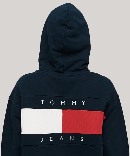 tommy jeans(トミー ジーンズ)の「リラックスブロッキングジップアップパーカー(パーカー・レディース・ネイビー・MEDIUM/SMALL/X-SMALL)」の6枚目の写真
