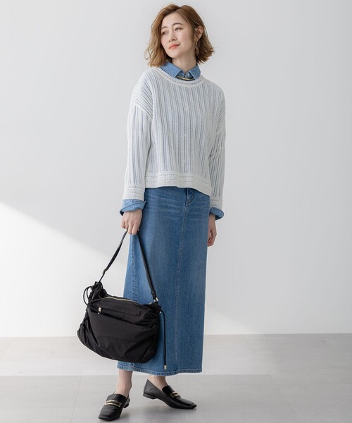 23区(ニジュウサンク)の「【Oggi3月号掲載/洗える】ライトダンガリー クロップド ボリュームスリーブ シャツ(シャツ/ブラウス・レディース・ターコイズブルー系/スカイブルー系・38)」の21枚目の写真