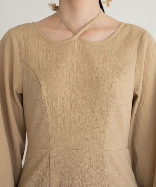 raffime（ラフィミー）の「バルーンスリーブチョーカーフレアワンピース（ワンピース・レディース・ライトベージュ/ブラック/ライトブラウン・MEDIUM/SMALL）」の10枚目の写真