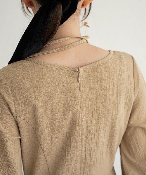 raffime（ラフィミー）の「バルーンスリーブチョーカーフレアワンピース（ワンピース・レディース・ライトベージュ/ブラック/ライトブラウン・MEDIUM/SMALL）」の14枚目の写真