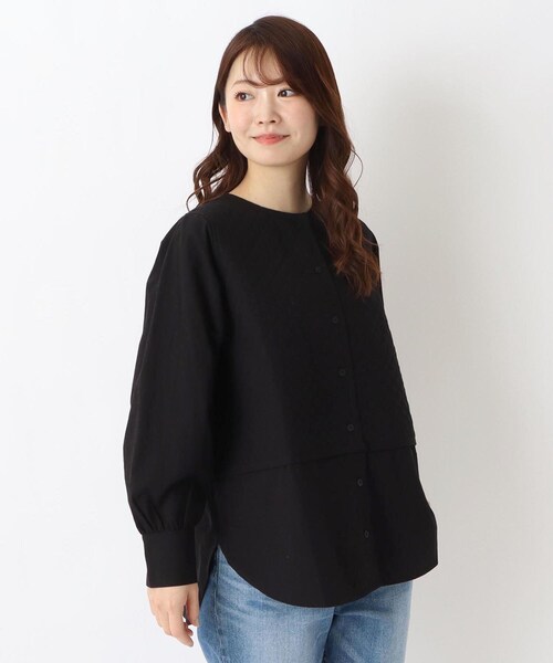 one'sterrace(ワンズテラス)の「キルトベストレイヤード風チュニックシャツ(シャツ/ブラウス・レディース・ライトグレー系8/ブラック系8/アイボリー系8・02)」の2枚目の写真