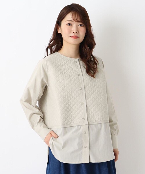 one'sterrace(ワンズテラス)の「キルトベストレイヤード風チュニックシャツ(シャツ/ブラウス・レディース・ライトグレー系8/ブラック系8/アイボリー系8・02)」の3枚目の写真