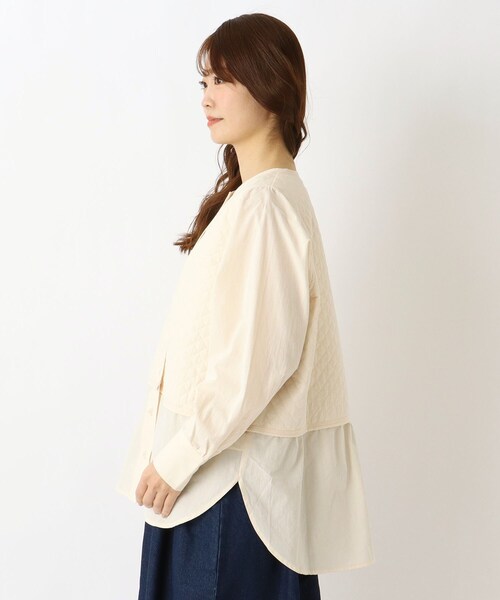 one'sterrace(ワンズテラス)の「キルトベストレイヤード風チュニックシャツ(シャツ/ブラウス・レディース・ライトグレー系8/ブラック系8/アイボリー系8・02)」の8枚目の写真
