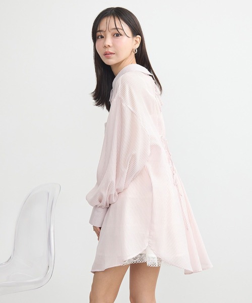 earth music&ecology(アースミュージックアンドエコロジー)の「バックレースアップシャツ(シャツ/ブラウス・レディース・ピンク/サックスブルー/オフホワイト・FREE)」の4枚目の写真