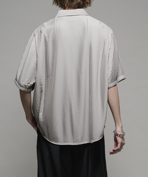 CASPER JOHN（キャスパージョン）の「Various loose shirts -dry pleats- /バリアスルーズシャツ -ドライプリーツ-（シャツ/ブラウス・メンズ・チャコールグレー/ブルー/ブラック/グレイッシュベージュ/サックスブルー・X-SMALL/SMALL/MEDIUM/LARGE）」の19枚目の写真