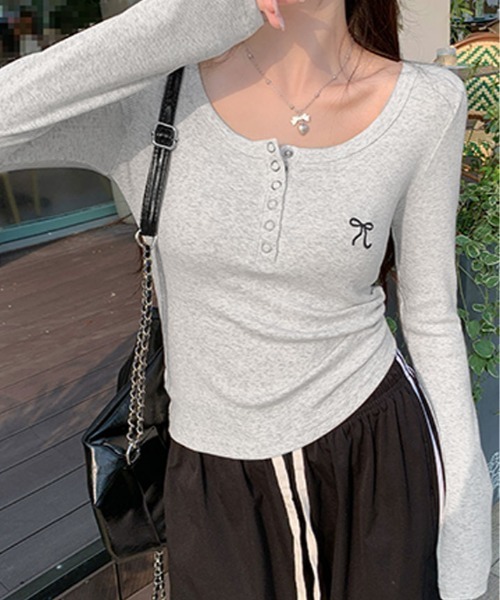 kirakiraShop(キラキラショップ)の「リボン 刺繍 ヘンリーネック ロング Tシャツ(Tシャツ/カットソー・レディース・ホワイト/ブルー/グリーン/杢グレー/クリーム/ブラック・FREE)」の22枚目の写真
