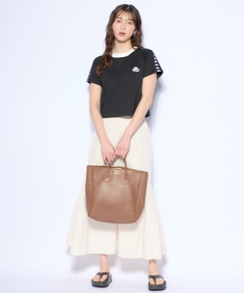 Kappa(カッパ)の「バンダテープ ラグラン Tシャツ(Tシャツ/カットソー・レディース・ブラック/ホワイト・MEDIUM/LARGE/X-LARGE)」の3枚目の写真