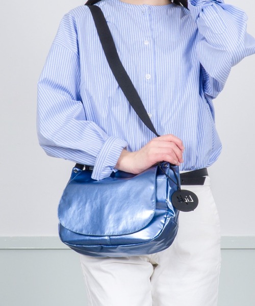 Jack Gomme（ジャックゴム）の「【JACK GOMME/ジャックゴム】ショルダーバッグ ボディーバッグ メッセンジャー バッグ NICO（ショルダーバッグ・レディース・カーキ/ゴールド/ブラック/ガンメタ/ホワイト/レッド/ブルー/ライトブルー・FREE）」の20枚目の写真