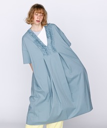 Kelen（ケレン）の「「KELEN / ケレン」 フリルデザインVネックワンピース RIFFEW（ワンピース）」