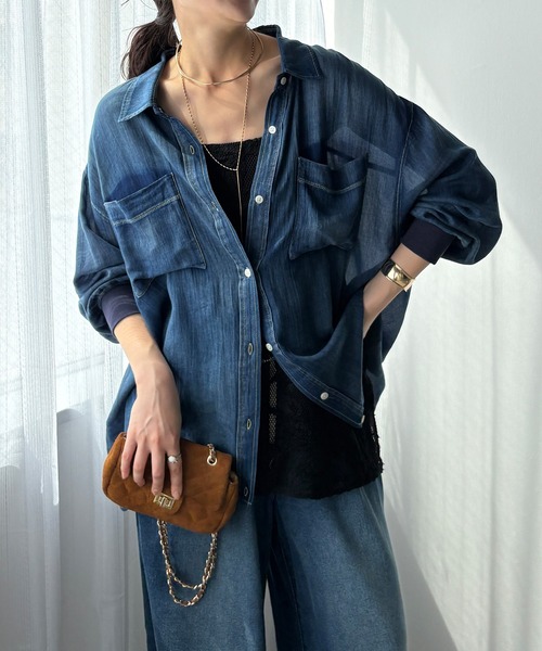 DouDou(ドゥドゥ)の「袖リブシアーデニムシャツ(シャツ/ブラウス・レディース・ブルー/サックスブルー/ブラック/ブルー系その他/ピンク/チャコールグレー/ブラウン・FREE)」の9枚目の写真