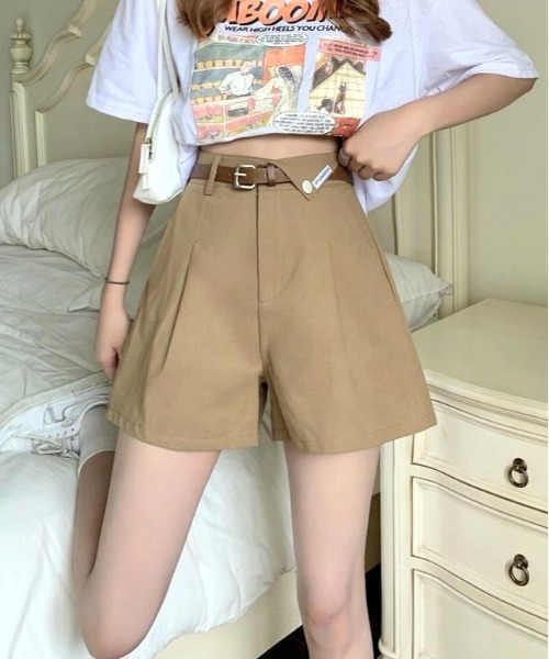 COMON+(コモンプラス)の「コットン素材ウエストシャーリング ショートパンツ(スカート・レディース・ベージュ/ブラック/オフホワイト・M/L)」の4枚目の写真
