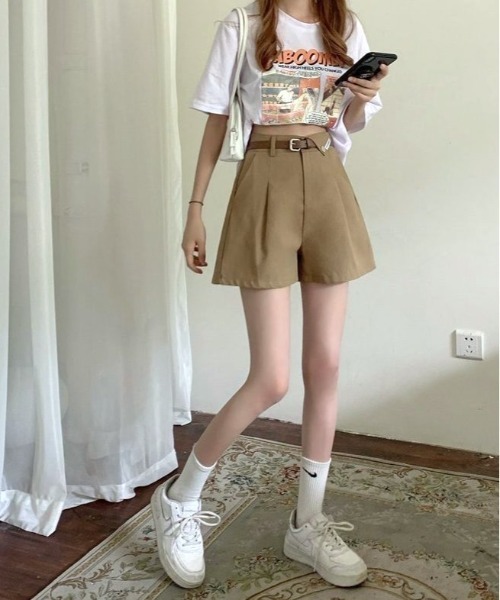 COMON+(コモンプラス)の「コットン素材ウエストシャーリング ショートパンツ(スカート・レディース・ベージュ/ブラック/オフホワイト・M/L)」の5枚目の写真