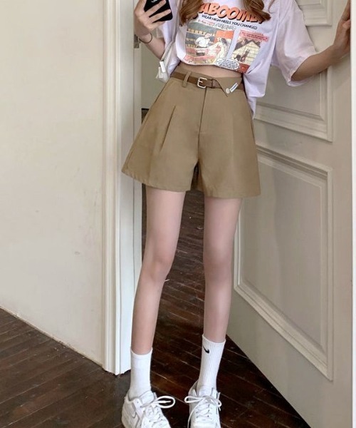 COMON+(コモンプラス)の「コットン素材ウエストシャーリング ショートパンツ(スカート・レディース・ベージュ/ブラック/オフホワイト・M/L)」の11枚目の写真
