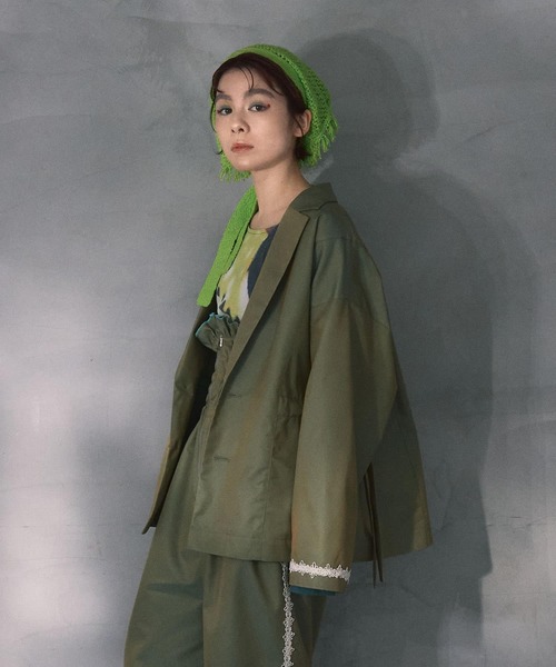 THE GOODLAND MARKET（ザグッドランドマーケット）の「cwtch　DRAWSTRING　JACKET（その他アウター・レディース・ライトカーキ/パープル・FREE）」の4枚目の写真