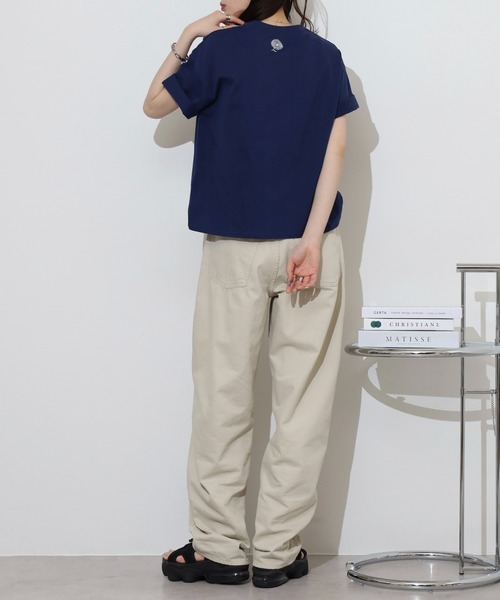BARNDOOR（バーンドア）の「BARNDOOR 20天竺刺繍Tシャツ（Tシャツ/カットソー・レディース・ホワイト系2/ホワイト系1/ブラック系3/ブラック系1/ネイビー系2/ホワイト系3/ネイビー系1・FREE）」の19枚目の写真