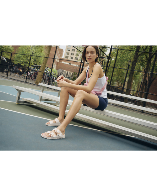 BIRKENSTOCK(ビルケンシュトック)の「【BIRKENSTOCK/ビルケンシュトック】EVA BIG BUCKLE:サンダル(サンダル・レディース・ブラック/ホワイト×ホワイト・36/37/38/39)」の10枚目の写真