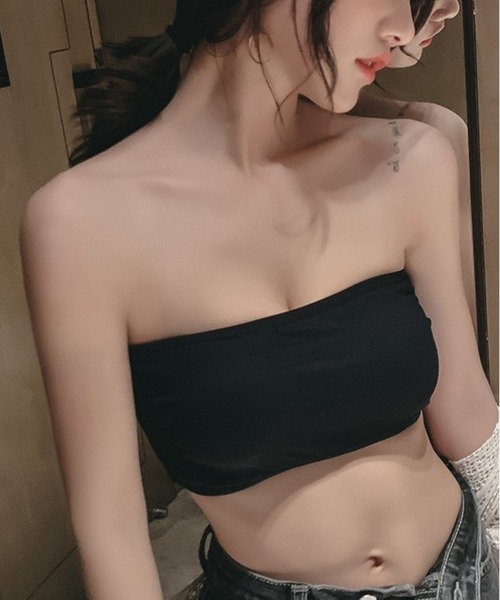 lit.Cy(リットシー)の「ボリュームアップ BACKクロス チューブトップ ベアトップ カップ付き(チューブトップ・レディース・ブラック/オフホワイト/クリーム・FREE)」の7枚目の写真