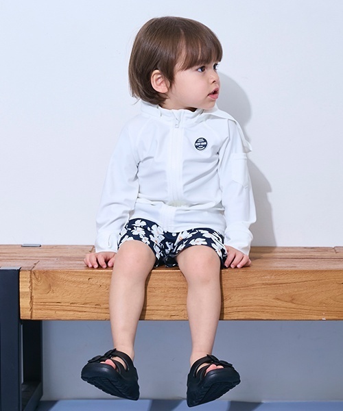 petit main（プティマイン）の「【SWIM】総柄スイムパンツ（水着・キッズ・レッド/ライトベージュ/カラフル/ネイビー・130cm/100cm/110cm/80ｃｍ/120cm/90cm）」の2枚目の写真