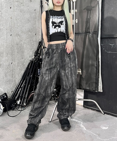 Figments（フィグメンツ）の「バタフライスタッズタンク（タンクトップ・レディース・ブラック・FREE）」の4枚目の写真