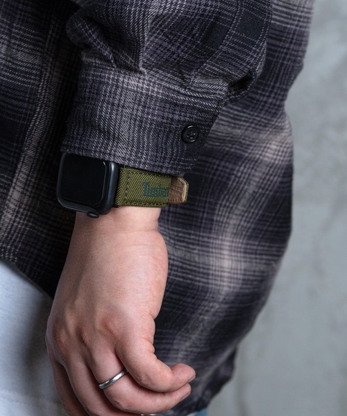 Timberland(ティンバーランド)の「「Timberland/ティンバーランド」Apple Watch Band/アップルウォッチ バンド サポ /2サイズ展開【38 mm / 40 mm / 41mm】【42 mm / 44 mm / 45mm】(デジタル腕時計・メンズ・カーキ/ブラック/カーキ系1/ベージュ・L/S)」の3枚目の写真