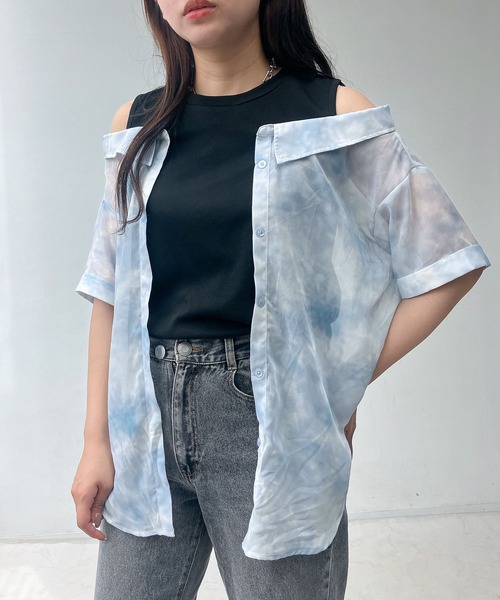 AS KNOW AS plus(アズノゥアズプラス)の「●2WAYドッキング半袖シアーシャツ(シャツ/ブラウス・レディース・オフホワイト/アイボリー系/ブルー系/イエロー系/カーキ/ピンク系/ネイビー系/ブラック系/ブルー系1・FREE)」の6枚目の写真