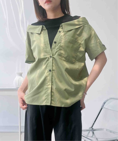 AS KNOW AS plus(アズノゥアズプラス)の「●2WAYドッキング半袖シアーシャツ(シャツ/ブラウス・レディース・オフホワイト/アイボリー系/ブルー系/イエロー系/カーキ/ピンク系/ネイビー系/ブラック系/ブルー系1・FREE)」の5枚目の写真