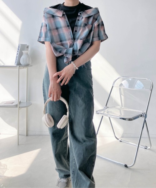 AS KNOW AS plus(アズノゥアズプラス)の「●2WAYドッキング半袖シアーシャツ(シャツ/ブラウス・レディース・オフホワイト/アイボリー系/ブルー系/イエロー系/カーキ/ピンク系/ネイビー系/ブラック系/ブルー系1・FREE)」の13枚目の写真