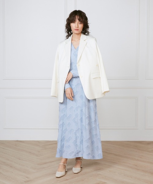 INED(イネド)の「カットジャガードミディ丈ワンピース《la veille by SUPERIOR CLOSET》(ワンピース・レディース・サックスブルー/アイボリー・9号/11号/7号)」の6枚目の写真