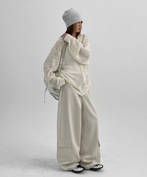 BLACKUP（ブラックアップ）の「[MADE] エルニンスカッシュニットフードジップアップ（パーカー・レディース・チャコール/アイボリー・FREE）」の5枚目の写真